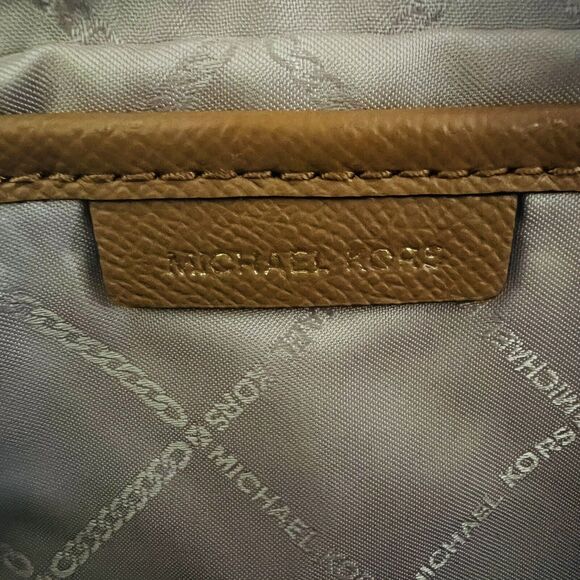 MICHAEL KORS Jet Set Item Silver Brown Leather Zip Chain East West Crossbody Bag - Picture 9 of 10